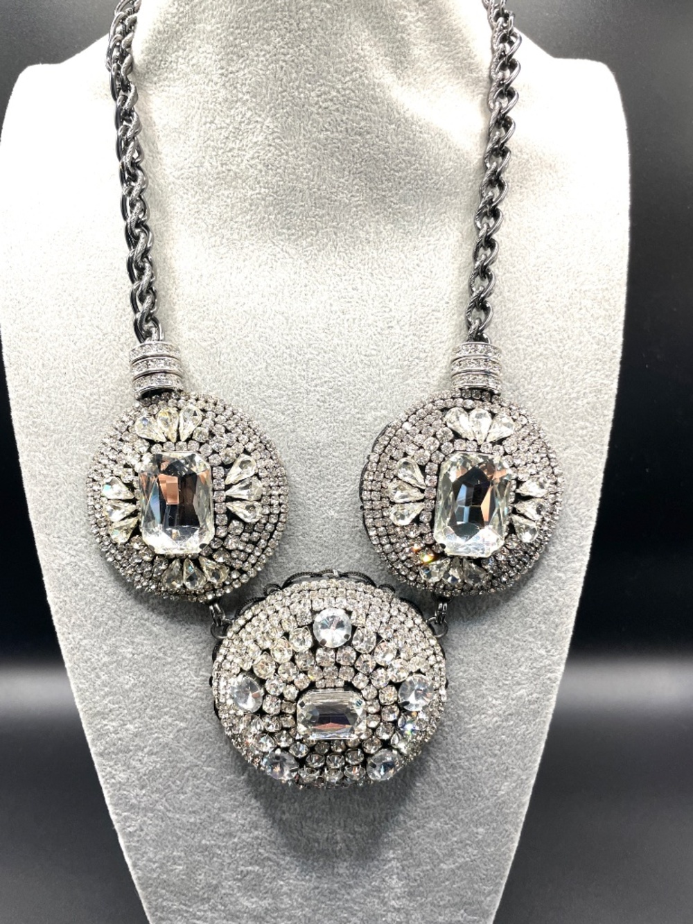Chico's NWT TEAGAN BIB Rhinestone Statement Necklace